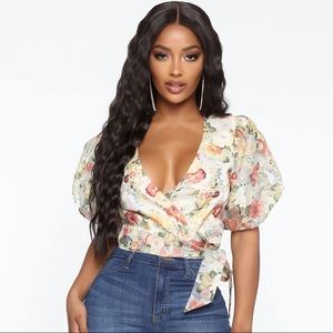 Wrap Floral blouse by Fashion Nova size M